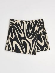 Spódnico-spodenki - wielobarwny. Szorty damskie Sinsay, l, bez wzorów. Za 39.99 zł.