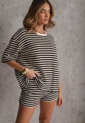 Beżowo-Czarny Komplet Casualowy z Bawełny Oversize T-shirt i Szorty w Paski Stylizowany na Szydełkowany Pherra. Brązowe szorty damskie Renee, bez wzorów, z bawełny, eleganckie. Za 159.99 zł.