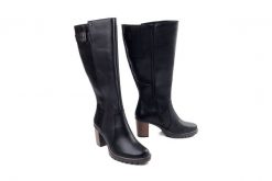 Rieker Y2581-00 black, kozaki damskie. Czarne kozaki damskie Rieker, ze skóry, bez obcasa. Za 484.42 zł.