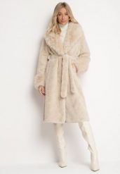 Beżowy Futerkowy Płaszcz z Szerokim Kołnierzem i Mankietami z Wiązanym Paskiem Viaruna. Brązowe płaszcze damskie Born2be, l, bez wzorów, z dzianiny, eleganckie, długie, bez kaptura. Za 309.99 zł.