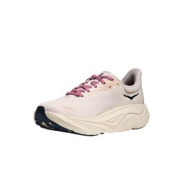 Buty do biegania damskie Hoka One One Arahi 8. Białe obuwie sportowe damskie HOKA, bez wzorów, z materiału, do biegania. Za 975.00 zł.