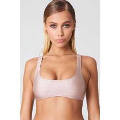 NA-KD Swimwear Sportowa góra bikini - Pink,Nude. Różowe bikini damskie NA-KD Swimwear. Za 60.95 zł.