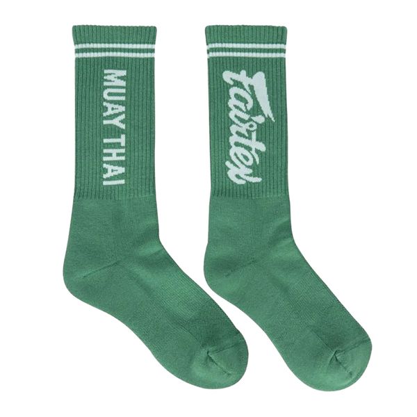 Skarpety do muay thai FAIRTEX EU. Skarpety damskie FAIRTEX, z aplikacjami, z bawełny. Za 83.99 zł.