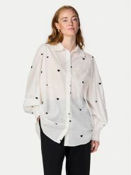 YAS Koszula Heart 26027777 Biały Regular Fit. Białe bluzki damskie YAS, bez wzorów, z bawełny, bez kołnierzyka, bez ramiączek. Za 169.99 zł.