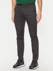 BOSS Chinosy 50531133 Czarny Slim Fit. Czarne eleganckie spodnie męskie Boss, m, bez wzorów, z bawełny. Za 299.99 zł.