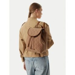 Plecak Calvin Klein. Brązowe plecaki damskie Calvin Klein, bez wzorów. Za 649.99 zł.