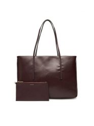 Calvin Klein Torebka Emblem Aop Tote W/ Pouch LV04F3266G Bordowy. Czerwone torebki do ręki damskie Calvin Klein, bez wzorów, ze skóry, bez dodatków. Za 419.99 zł.