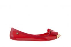 Baleriny T&G Fashion 11-102 Red, Czerowny, Guma - 35-36. Czerwone baleriny damskie TG, na lato, bez wzorów, z gumy, klasyczne, bez obcasa. W wyprzedaży za 26.10 zł.