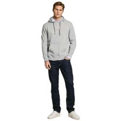 Bluza z kapturem Pepe Jeans Dexter Hoodie. Szare bluzy męskie Pepe Jeans, bez wzorów, z jeansu, z kapturem, na fitness i siłownię. W wyprzedaży za 296.50 zł.