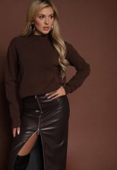 Brązowy Gładki Sweter z Półgolfem z Dzianiny z Wełną i Wiskozą Zaiara. Brązowe swetry damskie Renee, bez wzorów, z dzianiny, casualowe, bez kołnierzyka, bez ramiączek, długie, bez kaptura. Za 109.99 zł.