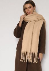 Beżowy Szalik z Frędzlami Owedarria. Brązowe szaliki i chusty damskie Born2be, bez wzorów, z dresówki, eleganckie. Za 44.99 zł.