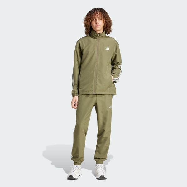 Dres Sportswear Basic 3-Stripes Woven. Brązowe buty sportowe męskie Adidas, z dresówki, bez zapięcia, na fitness i siłownię. Za 299.00 zł.