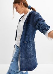 Lekka kurtka dżinsowa. Niebieskie kurtki damskie bonprix, bez wzorów, z kapturem. Za 239.99 zł.