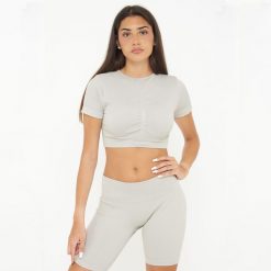 Crop top do treningu WAY z krótkim rękawem. Szare koszulki sportowe damskie Legea, bez wzorów, na fitness i siłownię. W wyprzedaży za 68.00 zł.