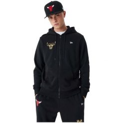 Bluza męska New Era Team Script FZ Hoody Chicago Bulls. Czarne bluzy męskie New Era, l, bez wzorów, bez kaptura. W wyprzedaży za 266.90 zł.