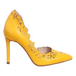 Buty Zellini szpilki z naturalnej skóry żółte. Żółte szpilki damskie Trespass, bez wzorów, z materiału, bez obcasa, bez zapięcia. Za 636.99 zł.