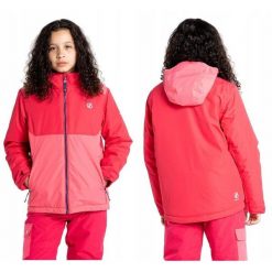 Kurtka narciarska dla dziewcząt Dare2B IMPOSE III. Czerwone buty zimowe dziewczęce Dare 2b, bez wzorów, bez zapięcia. Za 149.99 zł.