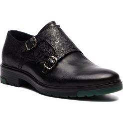 Półbuty TOMMY HILFIGER - Color Pop Outsole DoFM0FM01777 Black 990. Półbuty na co dzień męskie marki Tommy Hilfiger. W wyprzedaży za 489.00 zł.