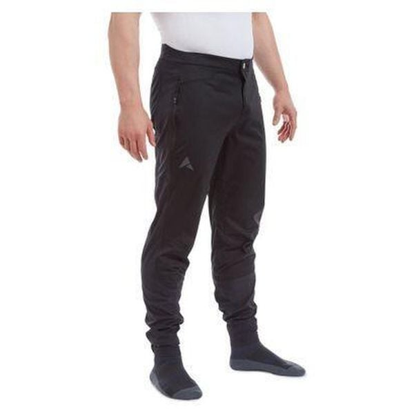 Wodoodporne spodnie Altura Rigde. Czarne spodnie materiałowe męskie ALTURA, l, bez wzorów. W wyprzedaży za 440.00 zł.