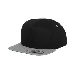 Klasyczna 5panelowa Czapka Z Daszkiem. Czarne czapki i kapelusze damskie FLEXFIT, bez wzorów, klasyczne. Za 73.99 zł.