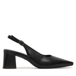 Czółenka Vagabond Shoemakers. Czarne czółenka damskie Vagabond Shoemakers, bez wzorów, bez obcasa, bez zapięcia. Za 359.99 zł.