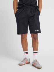 Spodenki sportowe męskie Hummel Go Cotton Bermuda Shorts. Czarne krótkie spodenki sportowe męskie Hummel, m, bez wzorów, z bawełny, na fitness i siłownię. Za 55.00 zł.