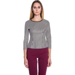 Elegancka dopasowana bluzka w paski BIALCON. Bluzki damskie marki BIALCON. W wyprzedaży za 51.00 zł.