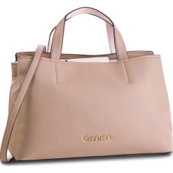 Torebka CALVIN KLEIN - Drive Tote Cb K60K604633 908. Brązowe torebki do ręki damskie Calvin Klein, ze skóry ekologicznej. Za 749.00 zł.