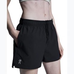 Spodenki do biegania damskie On 3" Core. Czarne szorty sportowe damskie On, l, bez wzorów, z materiału, do biegania. Za 229.99 zł.