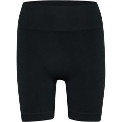 Szorty damskie Hummel HIIT. Czarne szorty sportowe damskie Hummel, bez wzorów, sportowe, na fitness i siłownię. Za 196.00 zł.