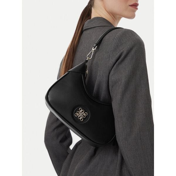 Torebka Nine West. Czarne torebki do ręki damskie Nine West, bez wzorów, klasyczne, bez dodatków. Za 199.99 zł.