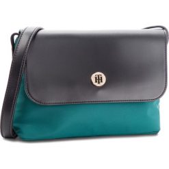 Torebka TOMMY HILFIGER - Dressy Nylon Crossov AW0AW05651 902. Zielone listonoszki damskie Tommy Hilfiger, z materiału. Za 349.00 zł.