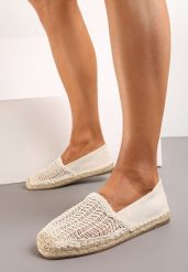 Beżowe Wsuwane Espadryle na Płaskiej Podeszwie Ozdobione Plecionką z Juty Loracila. Brązowe espadryle damskie Born2be, na lato, bez wzorów, eleganckie, bez obcasa, na płaskiej podeszwie, bez zapięcia. Za 59.99 zł.