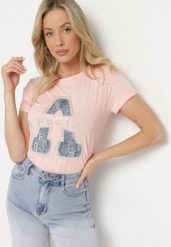 Różowy Bawełniany T-shirt Ozdobiony Napisem i Cyrkoniami Isnorea. Czerwone bluzki damskie Born2be, m, bez wzorów, z bawełny, glamour, bez kołnierzyka. Za 34.99 zł.