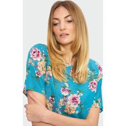 Bluzka z motywem kwiatowym. Bluzki damskie Greenpoint. Za 39.99 zł.