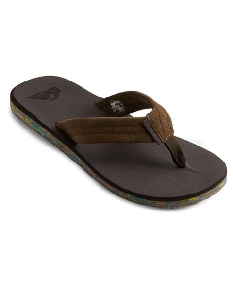 Sandały dla Mężczyzn CARVER SUEDE RECYCLED. Brązowe sandały męskie Quiksilver, z gumy, bez zapięcia. Za 149.99 zł.