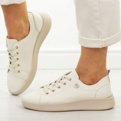 Beżowe skórzane półbuty damskie Vinceza 41508. Brązowe półbuty damskie VINCEZA, na jesień, bez wzorów, z jeansu, klasyczne, z okrągłym noskiem, bez obcasa, na płaskiej podeszwie, bez zapięcia. Za 219.00 zł.