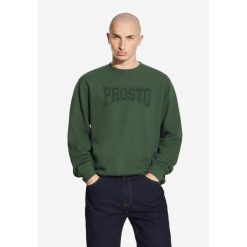 Bluza sportowa męska Prosto College bez kaptura. Zielone bluzy męskie Prosto., m, bez wzorów, bez kaptura. Za 249.99 zł.