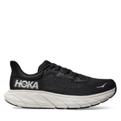 Buty do biegania Hoka. Czarne obuwie sportowe damskie HOKA, bez wzorów, do biegania. Za 529.99 zł.