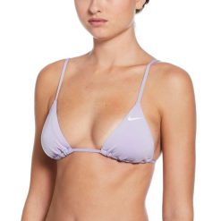 Góra od stroju pływackiego Nike Essential Triangle Bikini. Niebieskie bikini damskie Nike, m, bez wzorów. Za 99.99 zł.