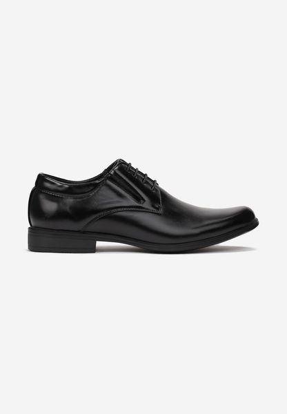 Czarne Półbuty Calorephis. Czarne eleganckie półbuty Born2be, ze skóry, eleganckie, z okrągłym noskiem, bez zapięcia. Za 159.99 zł.