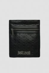JUST CAVALLI Czarna logowana męska saszetka JC Metal Lettering - Style 4. Czarne saszetki męskie Just Cavalli, ze skóry ekologicznej. W wyprzedaży za 499.99 zł.