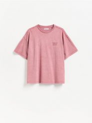Bawełniany t-shirt z napisem - bordowy. Czerwone t-shirty damskie Reserved, l, bez wzorów, z bawełny, bez kołnierzyka. Za 59.99 zł.