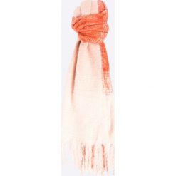 Vero Moda - Szalik. Szare szaliki i chusty damskie Vero Moda, z dzianiny. W wyprzedaży za 39.90 zł.