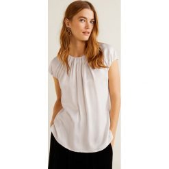 Mango - Top Von. Szare topy damskie Mango, z materiału, z okrągłym kołnierzem. Za 139.90 zł.