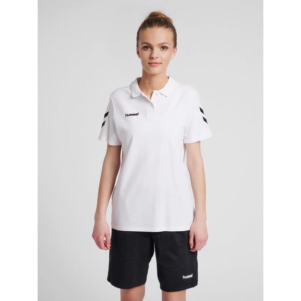 Koszulka tenisowa polo damska Hummel Go Cotton Polo Woman. Białe koszulki sportowe damskie Hummel, xs, bez wzorów, bez kołnierzyka, bez ramiączek, tenisowe. Za 101.00 zł.
