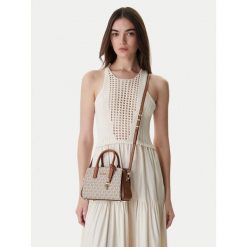 Torebka MICHAEL Michael Kors. Torebki do ręki damskie MICHAEL Michael Kors, bez wzorów, klasyczne, bez dodatków. Za 1,018.99 zł.