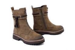RIEKER 93068-54 green, botki damskie. Zielone botki damskie Rieker, bez obcasa, bez zapięcia. Za 373.71 zł.
