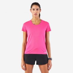 Koszulka do biegania damska Kiprun Run 100. Czarne koszulki sportowe damskie KIPRUN, m, bez wzorów, z bawełny, bez kołnierzyka, bez ramiączek, do biegania. Za 24.99 zł.
