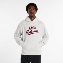 Bluza męska New Balance MT53902AHH – szara. Szare bluzy męskie New Balance, m, z aplikacjami, z bawełny, bez kaptura. Za 409.99 zł.